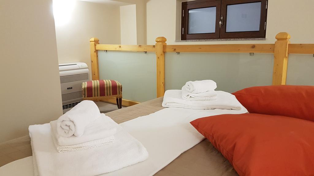 Apartamento Loft Al Vicoletto Sul Mare Letojanni Exterior foto